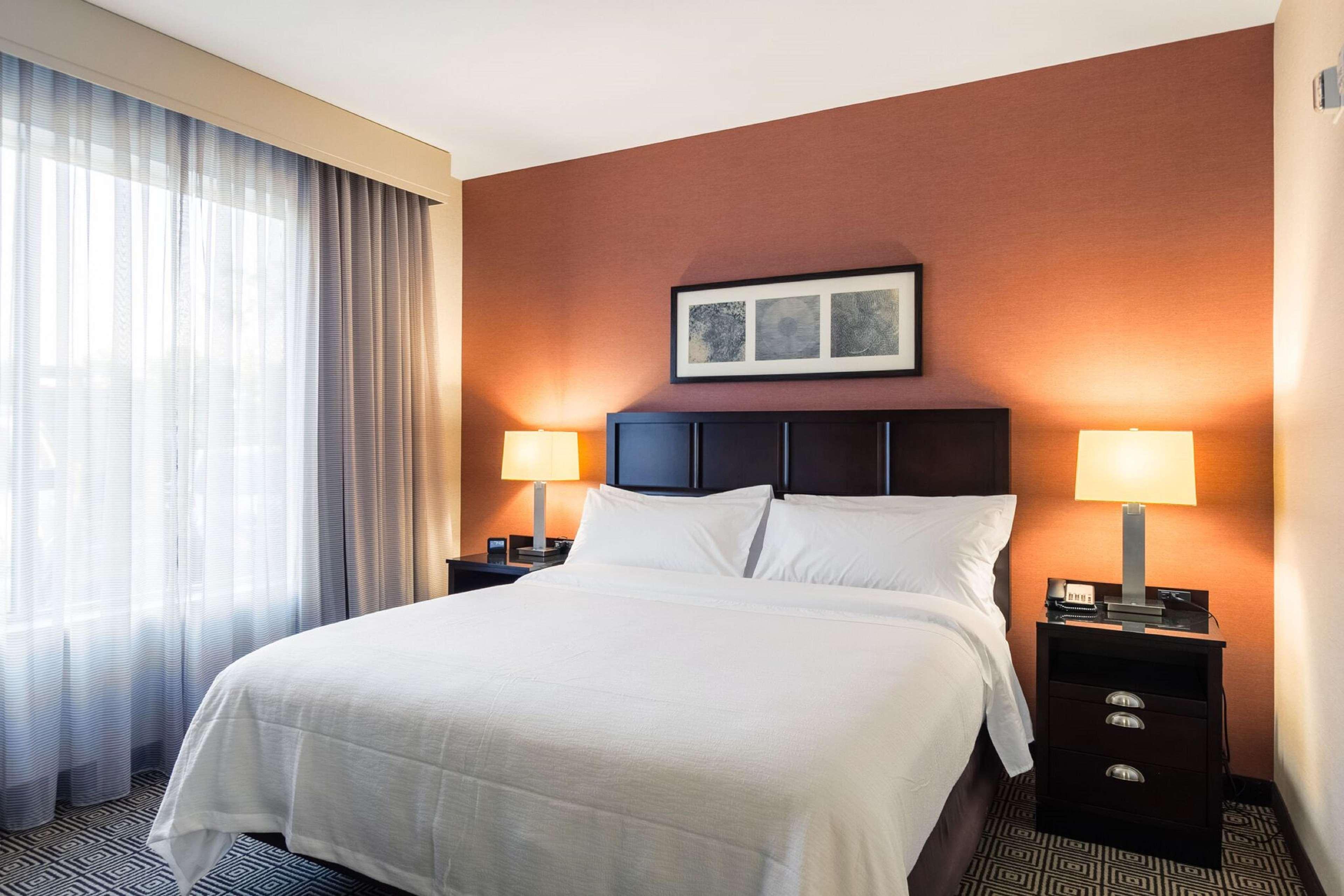 Embassy Suites By Hilton Newark Airport Elizabeth Kültér fotó