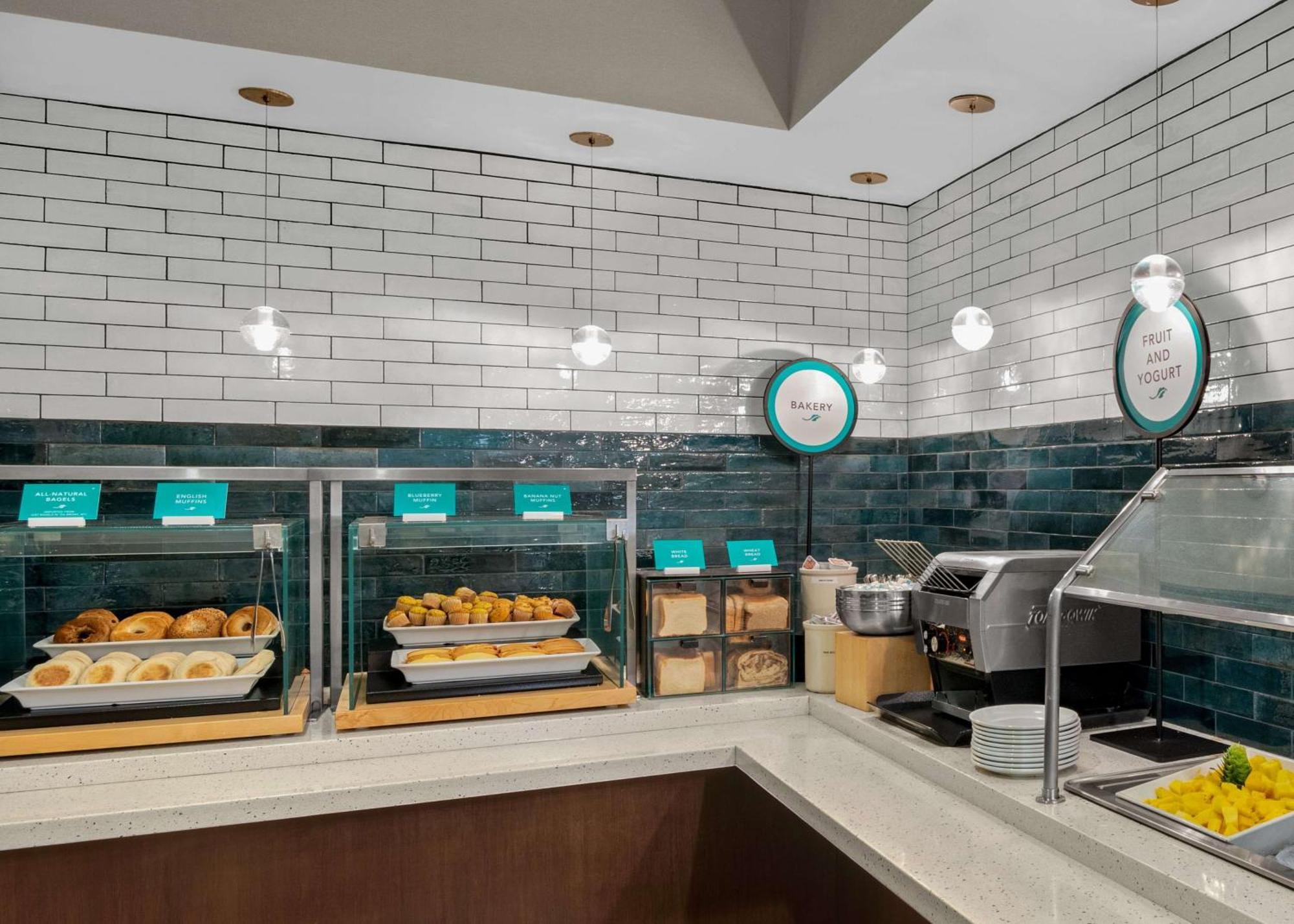 Embassy Suites By Hilton Newark Airport Elizabeth Kültér fotó