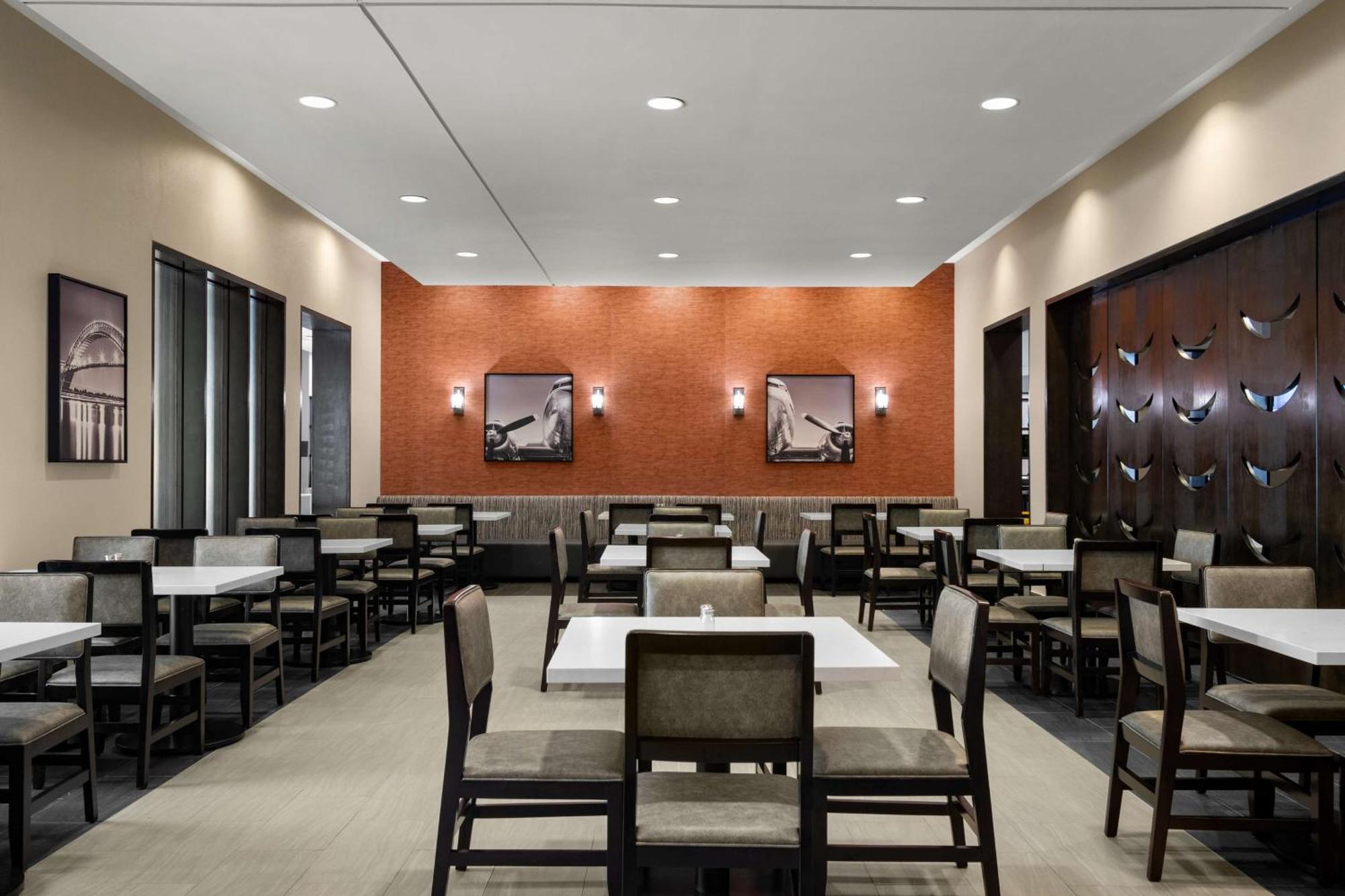 Embassy Suites By Hilton Newark Airport Elizabeth Kültér fotó