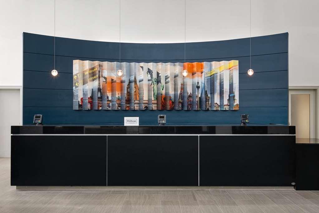Embassy Suites By Hilton Newark Airport Elizabeth Beltér fotó